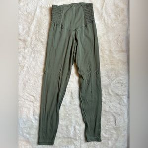 Aerie smocked leggings